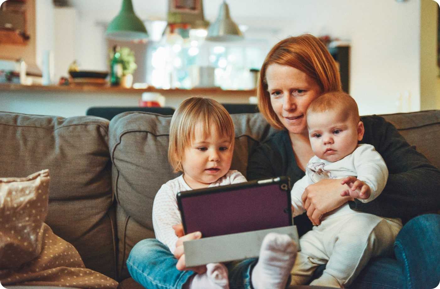 Family using a tablet